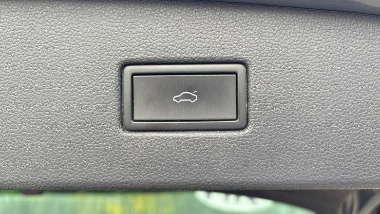 Volkswagen Tiguan 2.0 TDI Active 5dr Diesel Estate